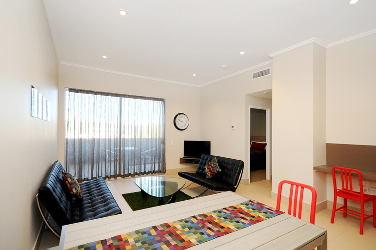 Dining Room 13