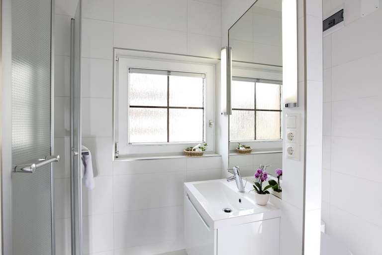 Bathroom 5, Hotel Warteck, Freudenstadt