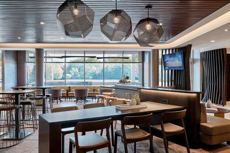 Food & Drinks 5, SpringHill Suites by Marriott Durham City View, Durham