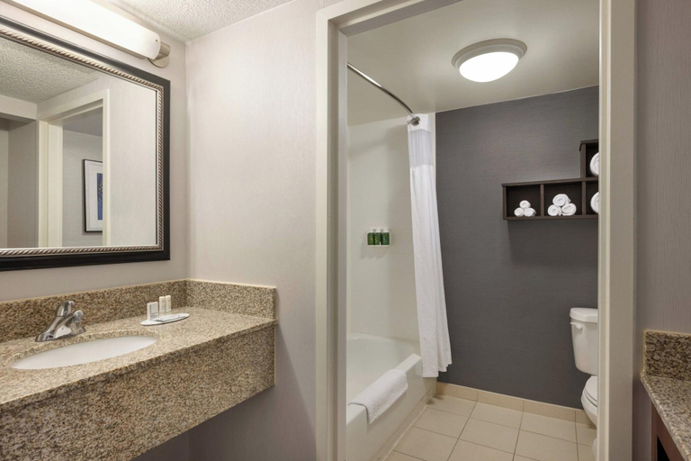 Bathroom 4, Courtyard Marriott Greenville, Pitt