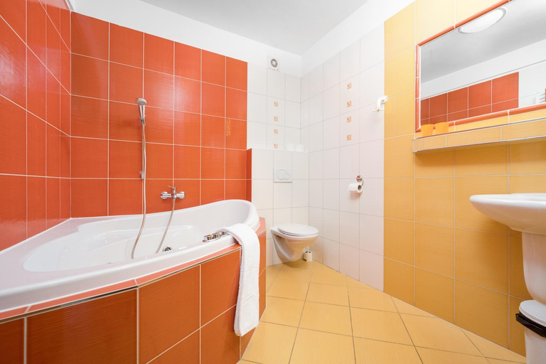 Bathroom 2, Horsky Hotel Jelinek, Jablonec nad Nisou