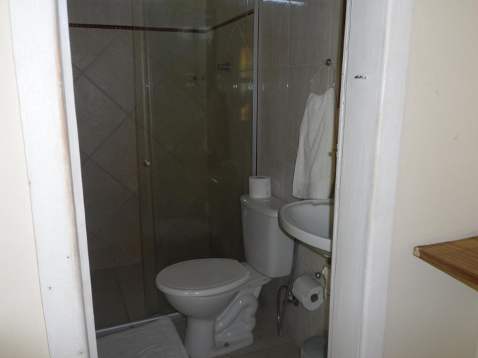 Bathroom 3, Cais Dourado Pousada, Maraú