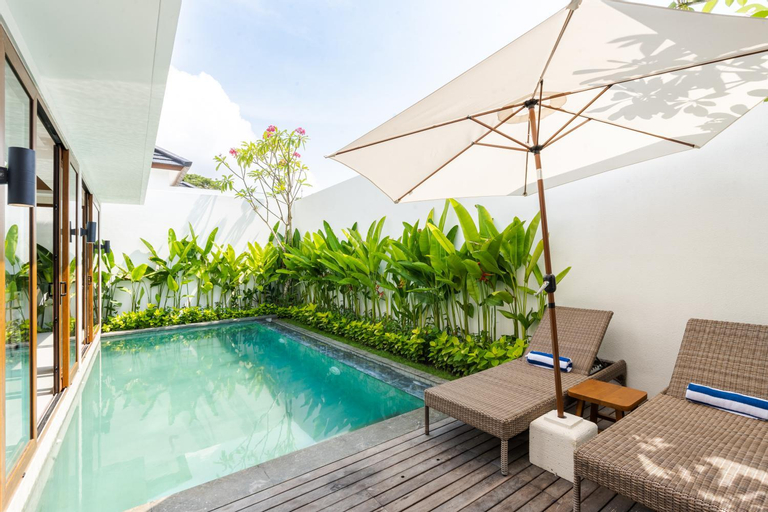 Swimming Pool 27