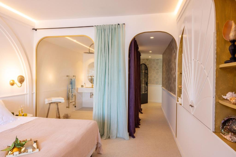 Bedroom 3, Chateau De Theoule, Alpes-Maritimes