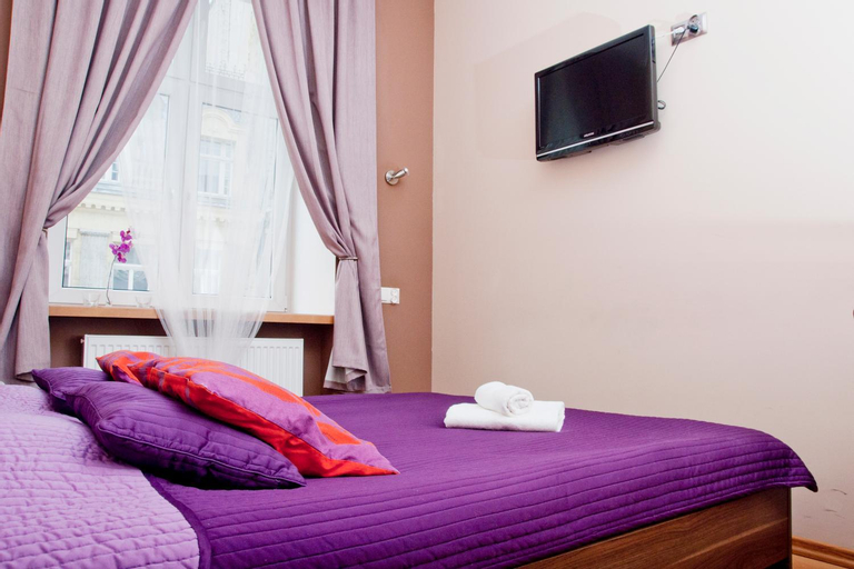 Bedroom 8