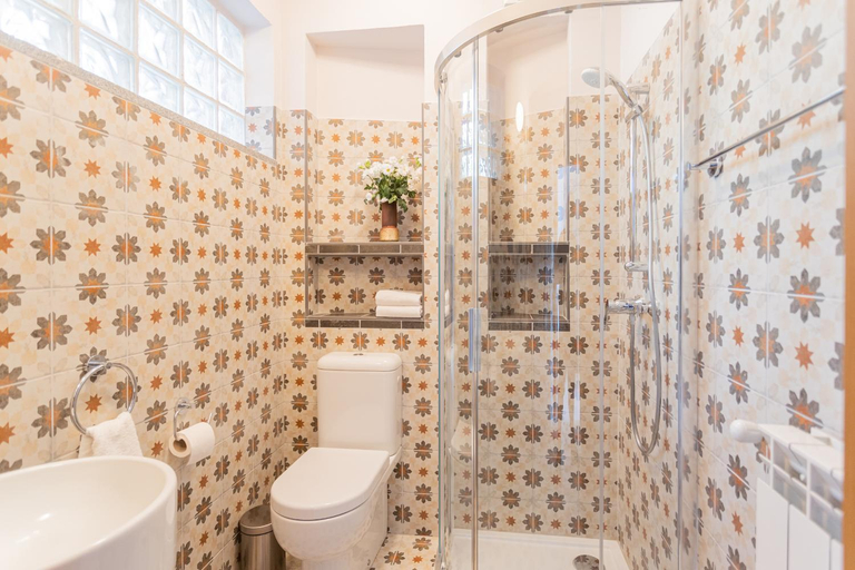 Bathroom 2, Villa Castello by Rent All Como, Como