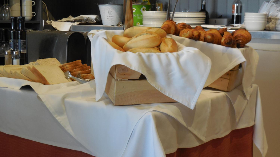 Food & Drinks 3, Fonda Can Dalfo by Vivere Stays, Girona