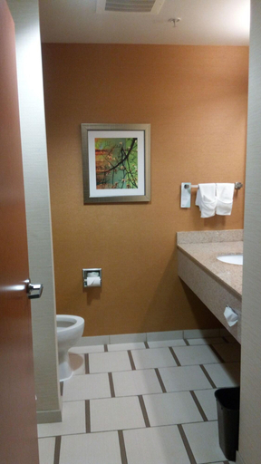 Bathroom 14