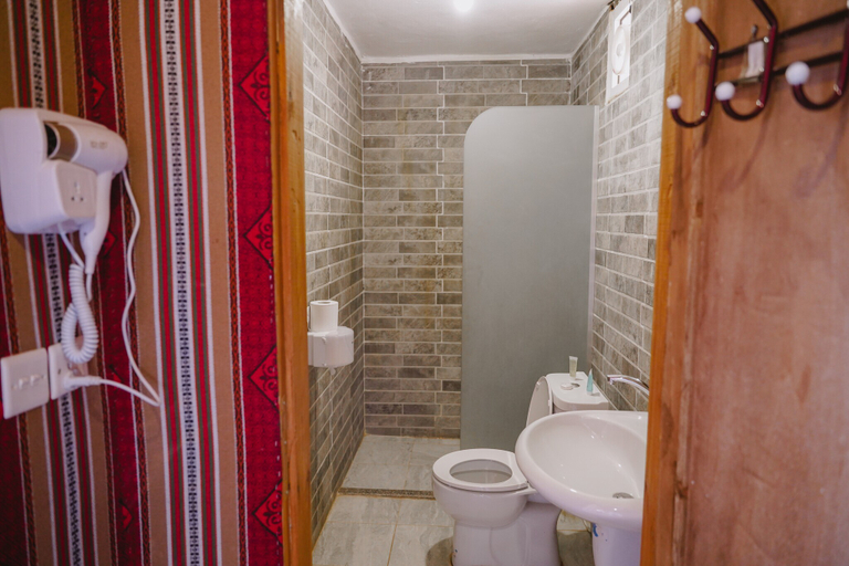 Bathroom 4, Hasan Zawaideh Camp, Quaira