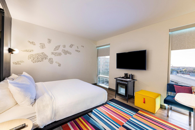 Bedroom 21