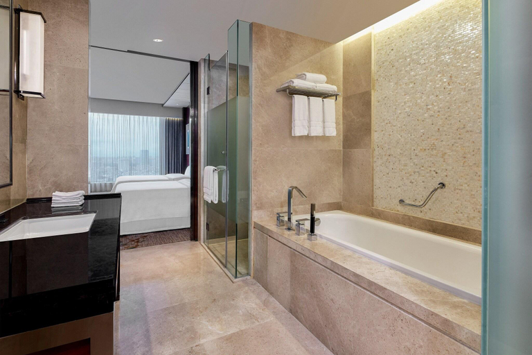 Bathroom 17