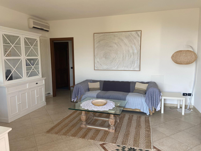 Ligurien Marina dˋAndora Ferienwohnung 100qm mit Meerblick, Imperia