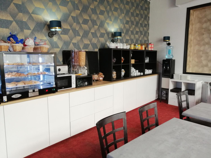 Food & Drinks 5, Hotel Moderne, Allier