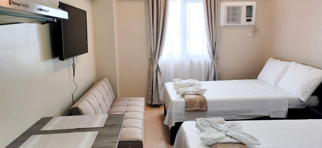 Others 4, Sunvida Tower Stays Across SM City Cebu, Cebu City