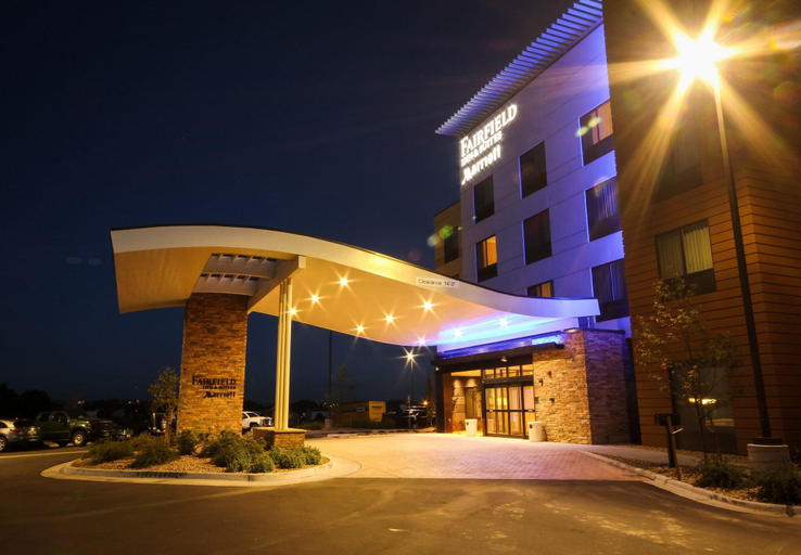 Exterior & Views 2, Fairfield Inn and Suites Denver Northeast Brighton, Adams