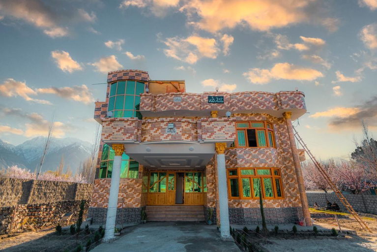 Others 2, Royal Guest House Newranga, Northern Areas