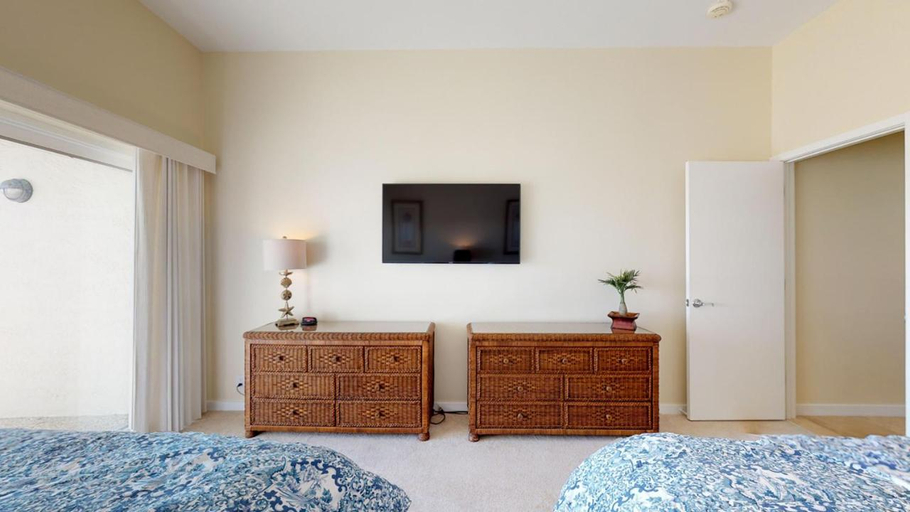 Bedroom 2, 2 Beach Villas, Beaufort