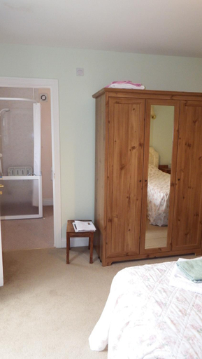 Bathroom 3, Whitchester Christian Centre, Scottish Borders