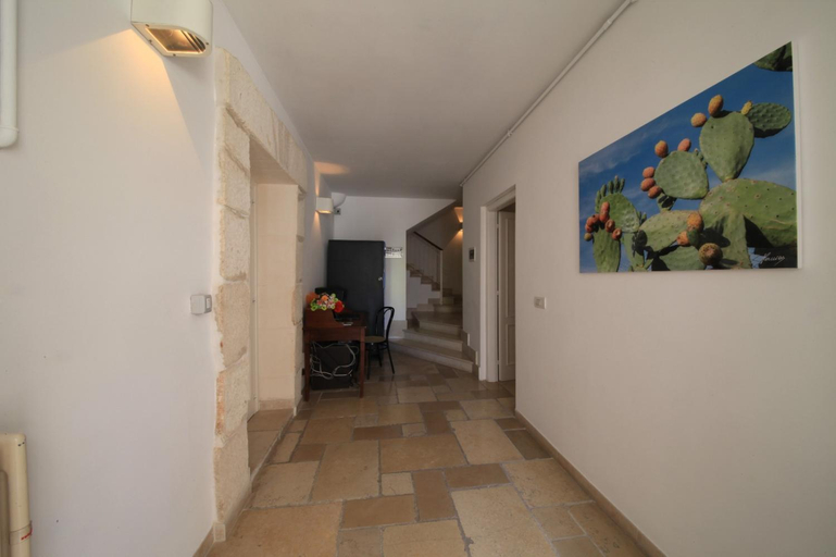 3, DIMORA AMALFITANA, Bari