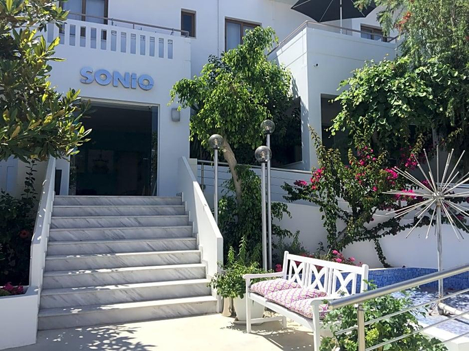 Exterior & Views 2, Sonio Beach Hotel, Crete