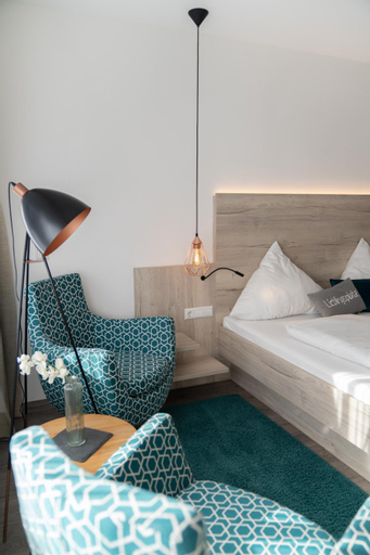 Bedroom 2, Hotel Rossle, Freudenstadt