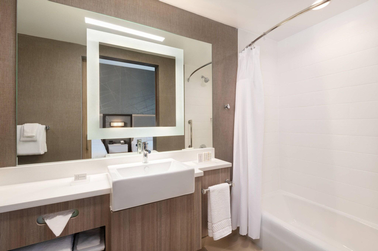 Bathroom 6