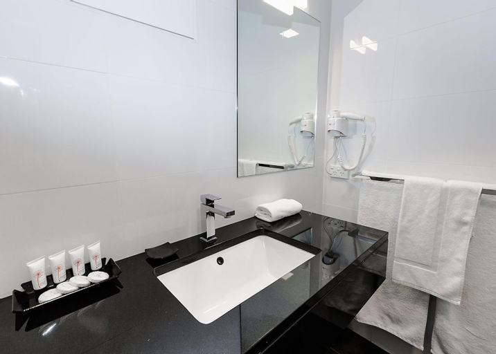 Bathroom 6