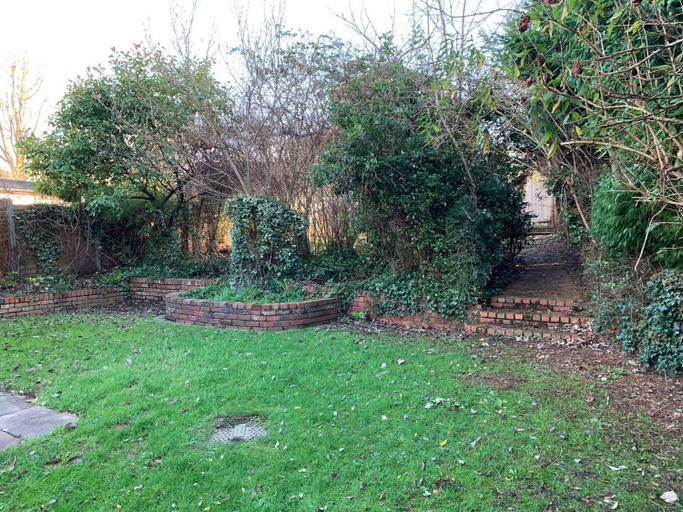 Others 4, Walcott, Herefordshire