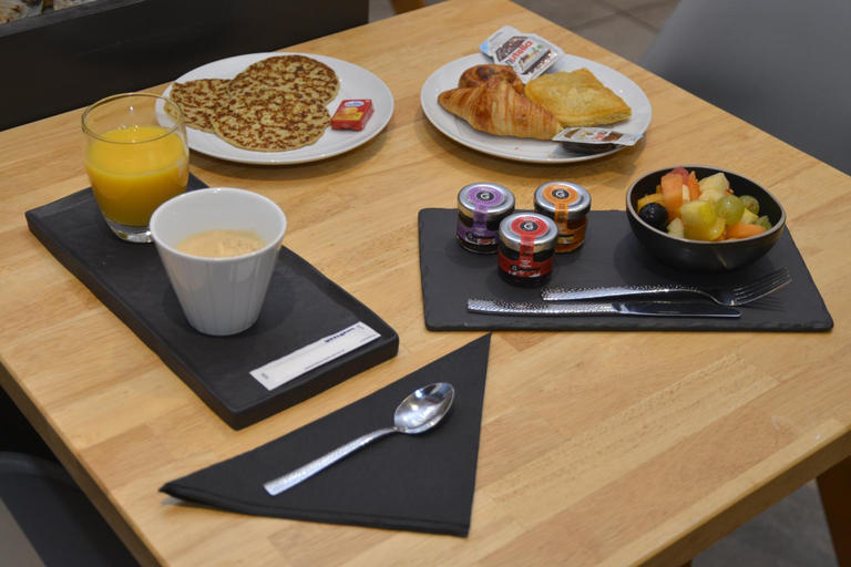 Food & Drinks 5, Inter-Hotel Lyon Sud Cris Hotel, Rhône