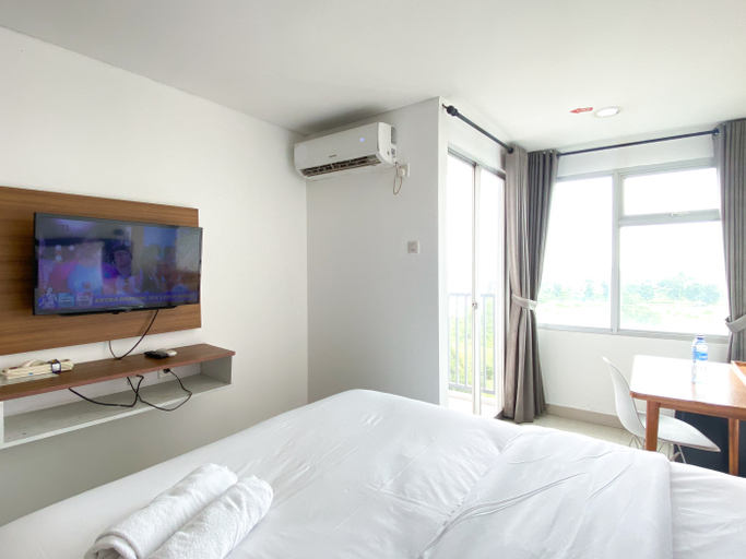 Bedroom 3, Best Homey Studio at Enviro Apartment By Travelio, Cikarang