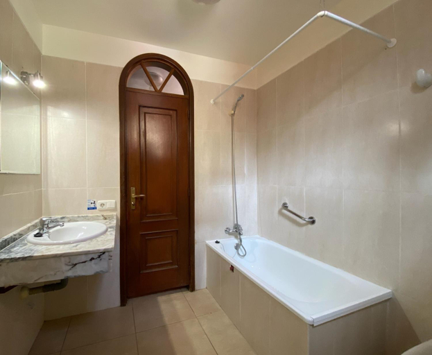 Bathroom 4, Laguna Park 2 Apartments, Santa Cruz de Tenerife