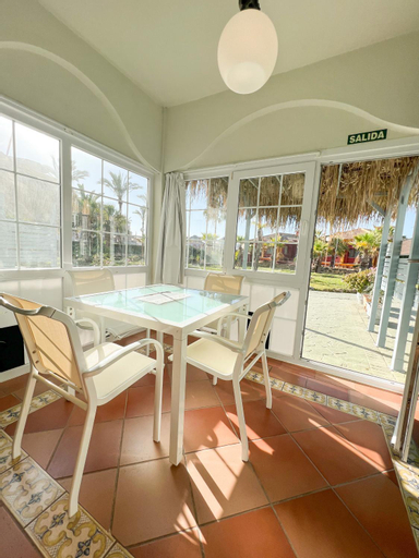 Dining Room 8