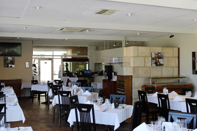 Food & Drinks 5, Hospitality Geraldton, SureStay by Best Western, Geraldton