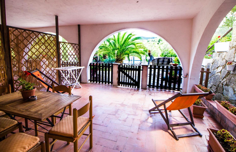 Others 5, Residence Oasis, Livorno