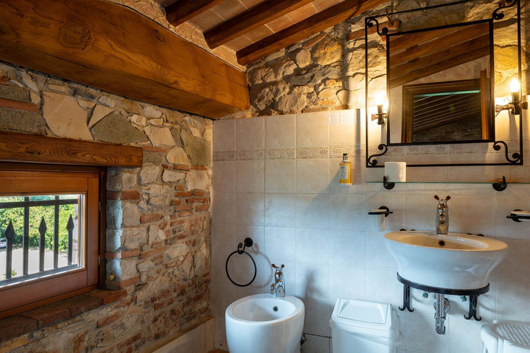 Bathroom 6
