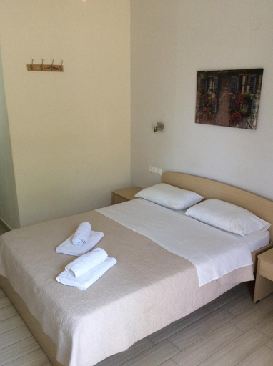 Bedroom 2, Elena Rooms, Crete
