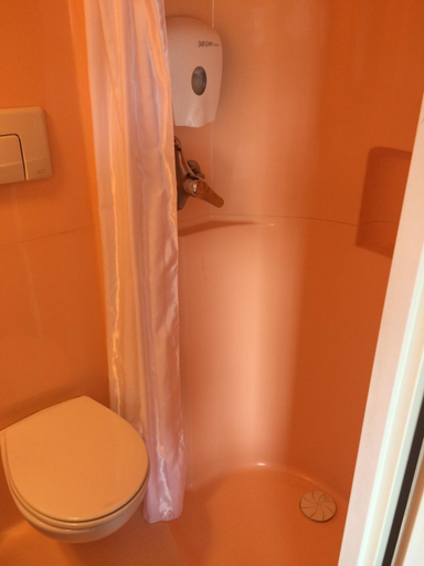 Bathroom 5, Premiere Classe Angouleme Sud-La Couronne, Charente