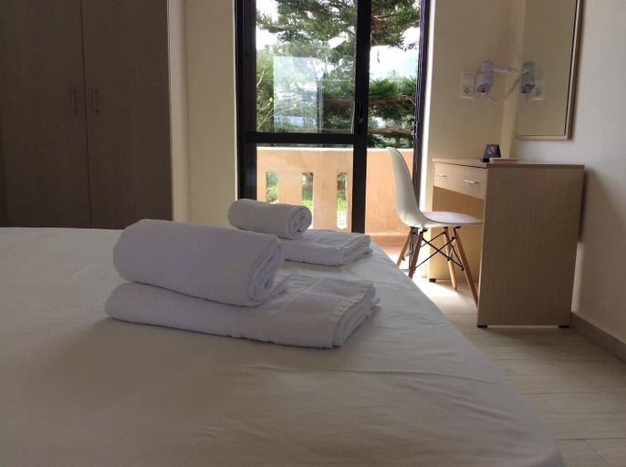 Bedroom 3, Elena Rooms, Crete