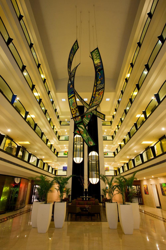 Public Area 2, Lemon Tree Hotel Indore, Indore