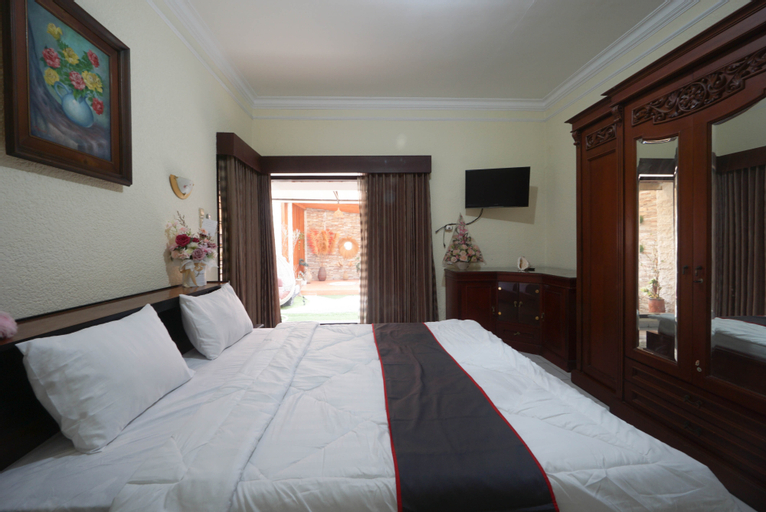 Bedroom 2, Safira Guest House, Malang