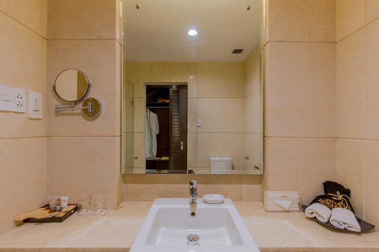 Bathroom 5, Hotel Himalaya Kathmandu - Your Business & Leisure Retreat, Bagmati