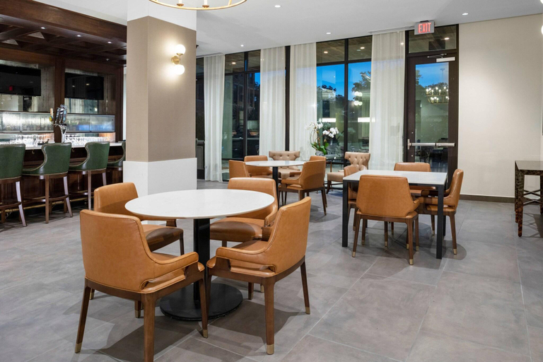 Food & Drinks 5, Courtyard by Marriott Thomasville Downtown, Thomas
