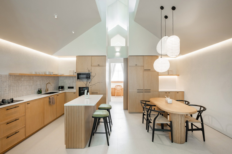 Dining Room 8