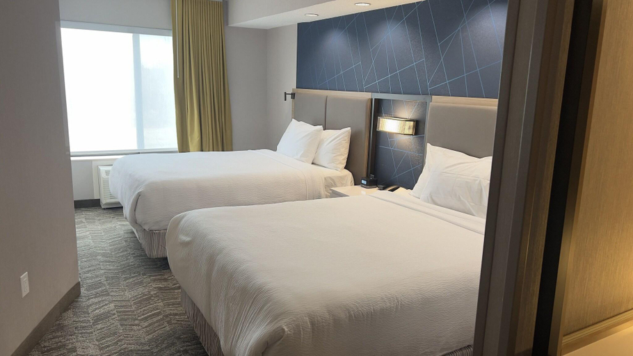 Bedroom 3, Springhill Suites By Marriott Lansing West, Eaton