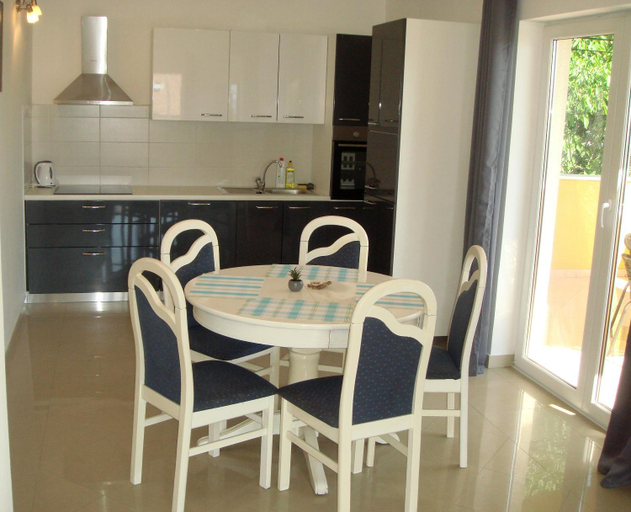 Others 2, Apartments Jelicic, Crikvenica