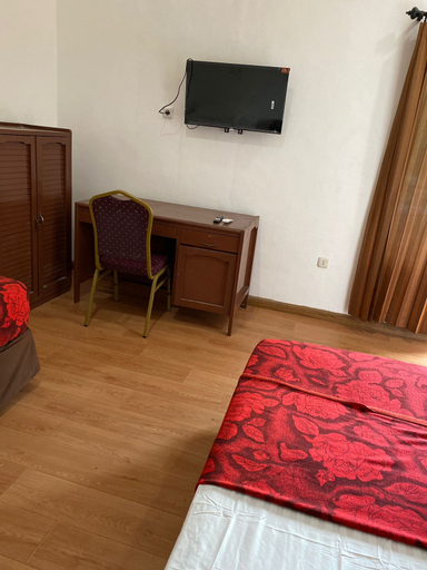 Bedroom 2, Cherry Rose Homestay, Medan