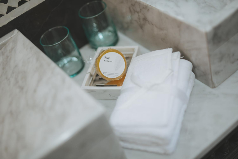 Amenities 15