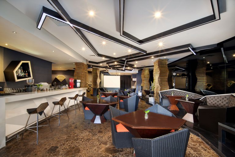 Food & Drinks 5, Fashion Hotel Legian, Badung