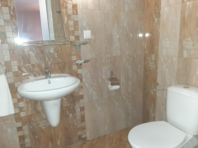 Bathroom 4, Hotel Silver - All Inclusive, Parking available subject to availability, Varna
