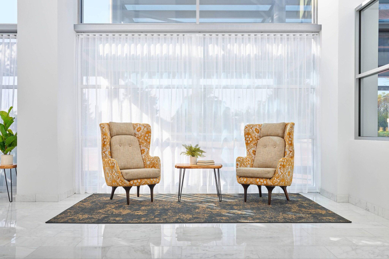 Public Area, Delta Hotels by Marriott Milwaukee Northwest, Waukesha